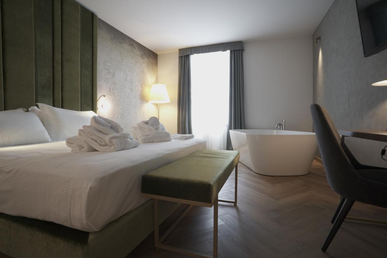 Palazzo Santo Spirito Hotel แบร์กาโม ภายนอก รูปภาพ